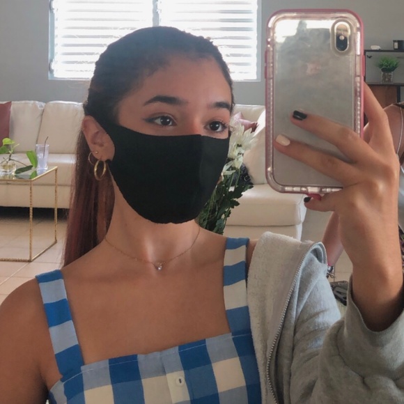 Meet your Posher, Isabel - Picture 1 of 1